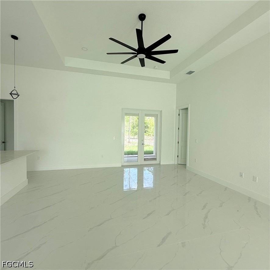 208 Johns Ave - Photo 5 of 14