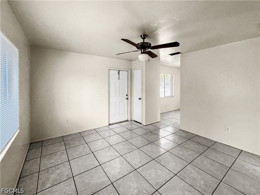 2239 Iris Way - Photo 6 of 24