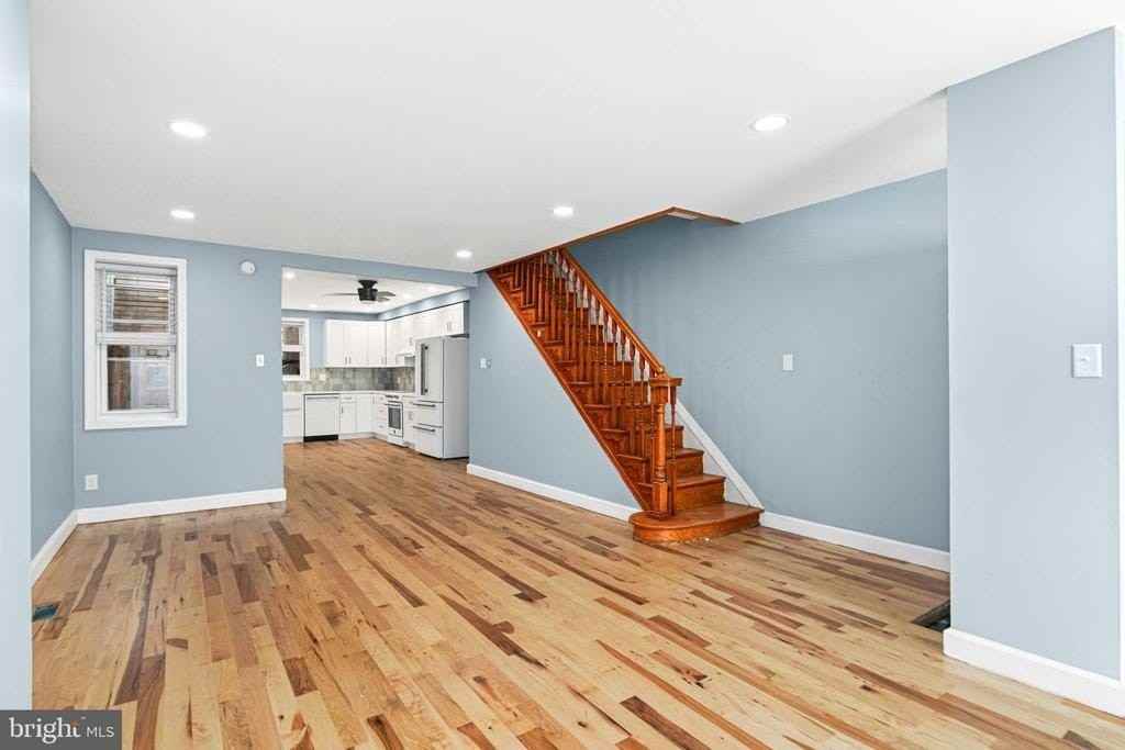 1152 S 15th St - Photo 2 of 30