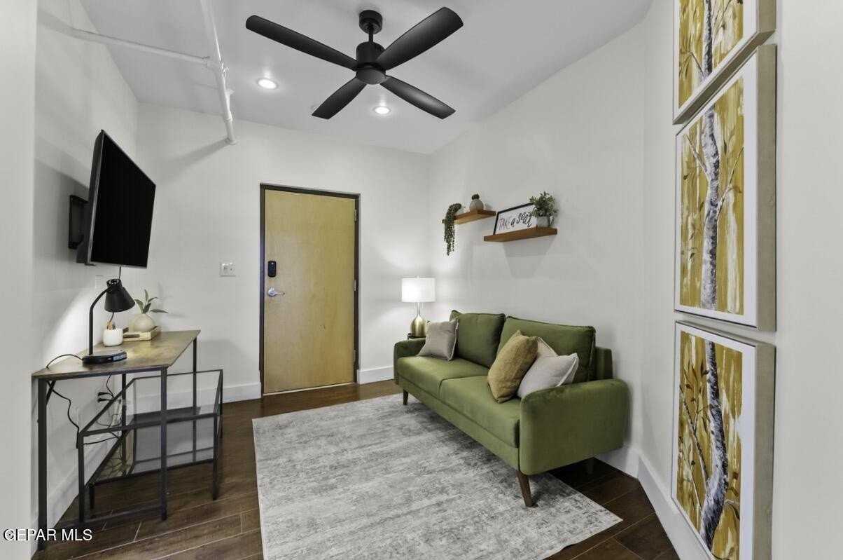 516 W San Antonio Ave #6 - Photo 4 of 8