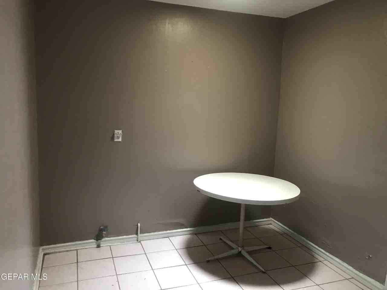 3111 Durazno Ave #2 - Photo 6 of 9
