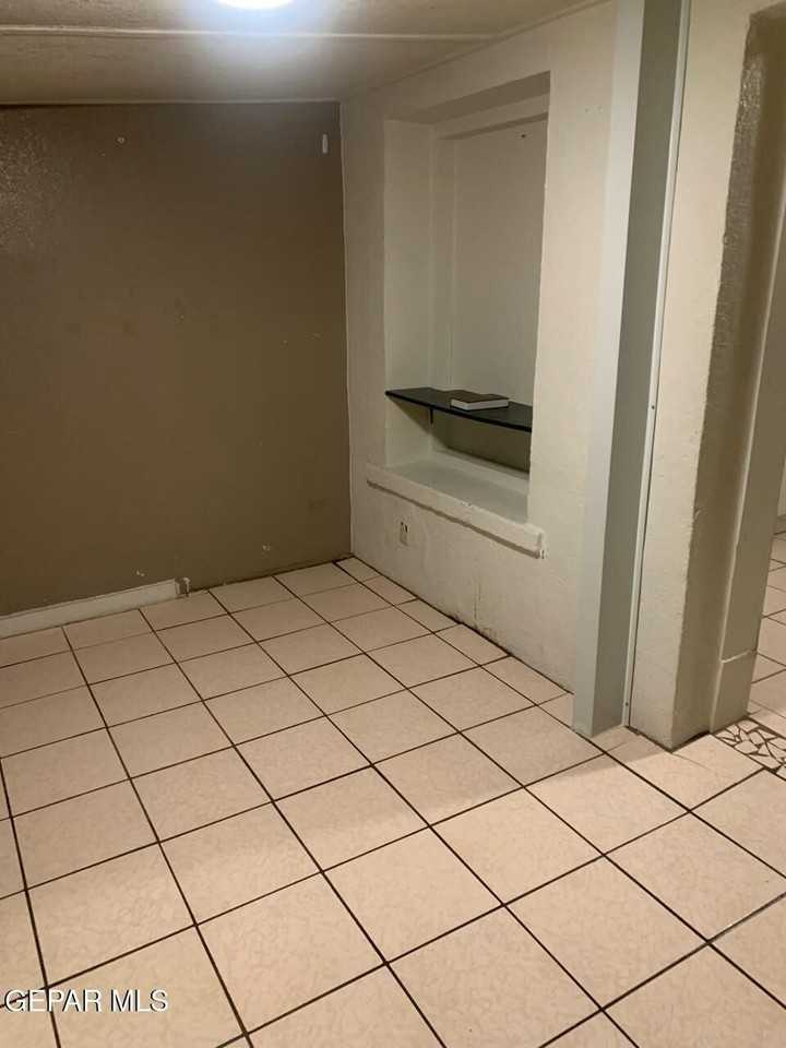 3111 Durazno Ave #2 - Photo 7 of 9