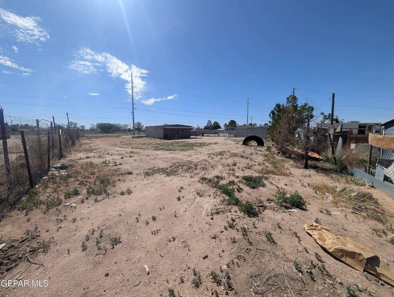 11841 Socorro Rd - Photo 7 of 17