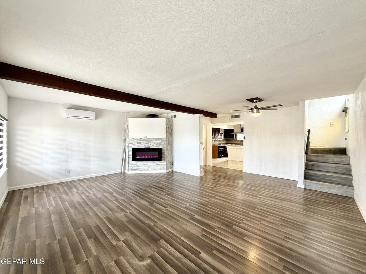 352 Liana Ct - Photo 2 of 28