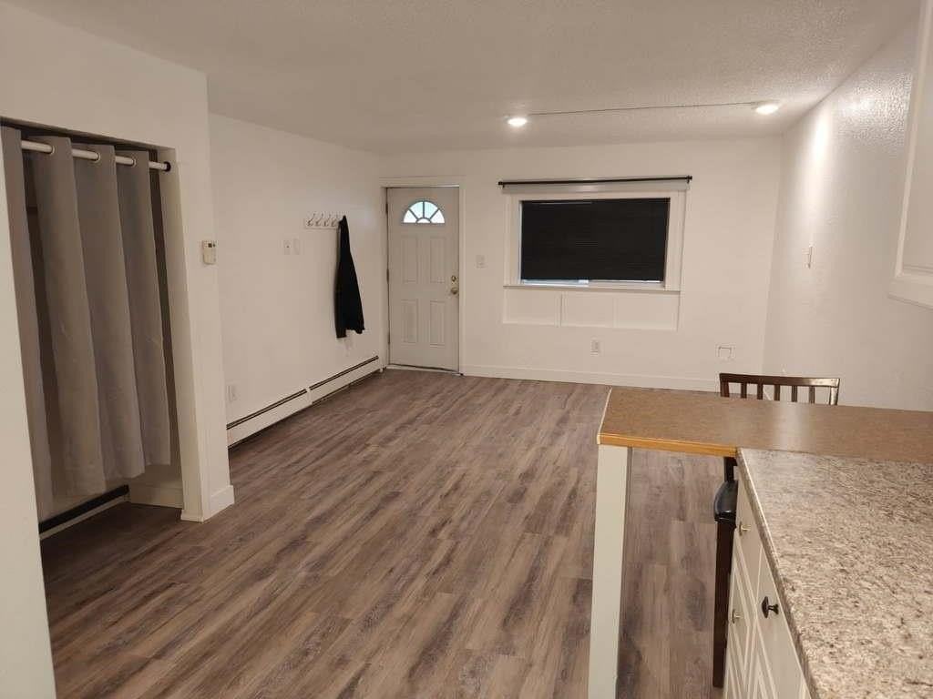 1010 Cushman St CUSHMAN STREET - Photo 2 of 7