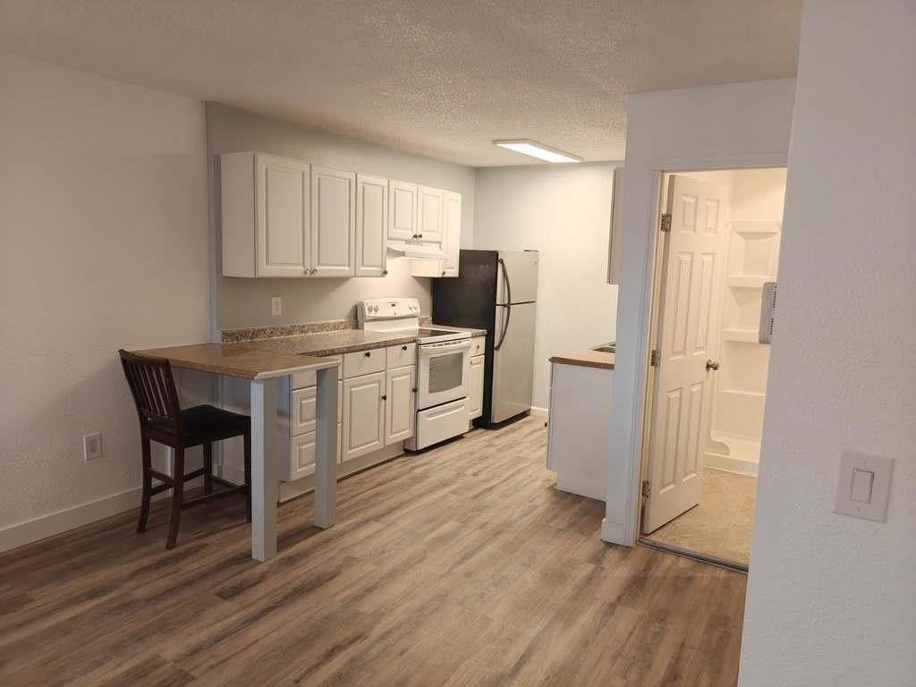 1010 Cushman St CUSHMAN STREET - Photo 3 of 7