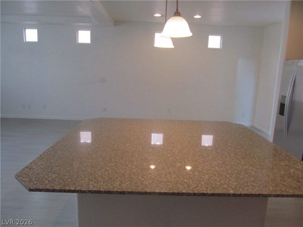 5930 Crown Palms Ave - Photo 7 of 25