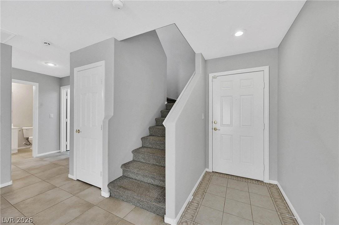 340 Silverado Pines Ave - Photo 3 of 23