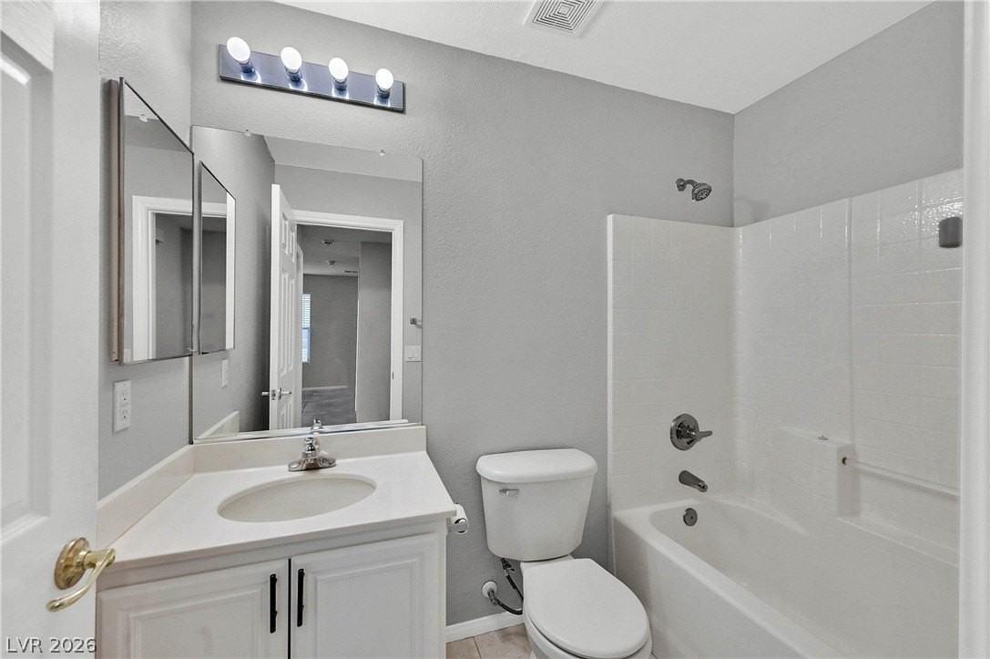 340 Silverado Pines Ave - Photo 7 of 23