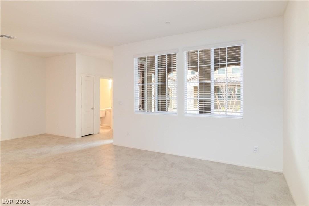 3208 Brynley Ave - Photo 4 of 26