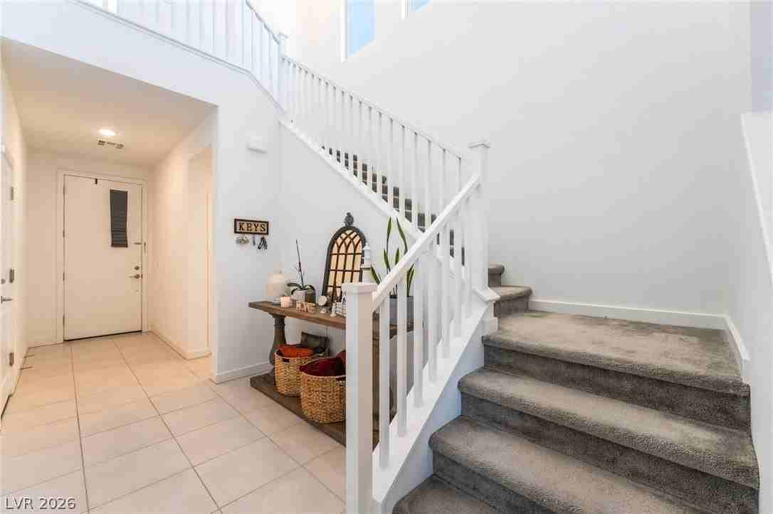 720 Emerson Creek Ct - Photo 3 of 33