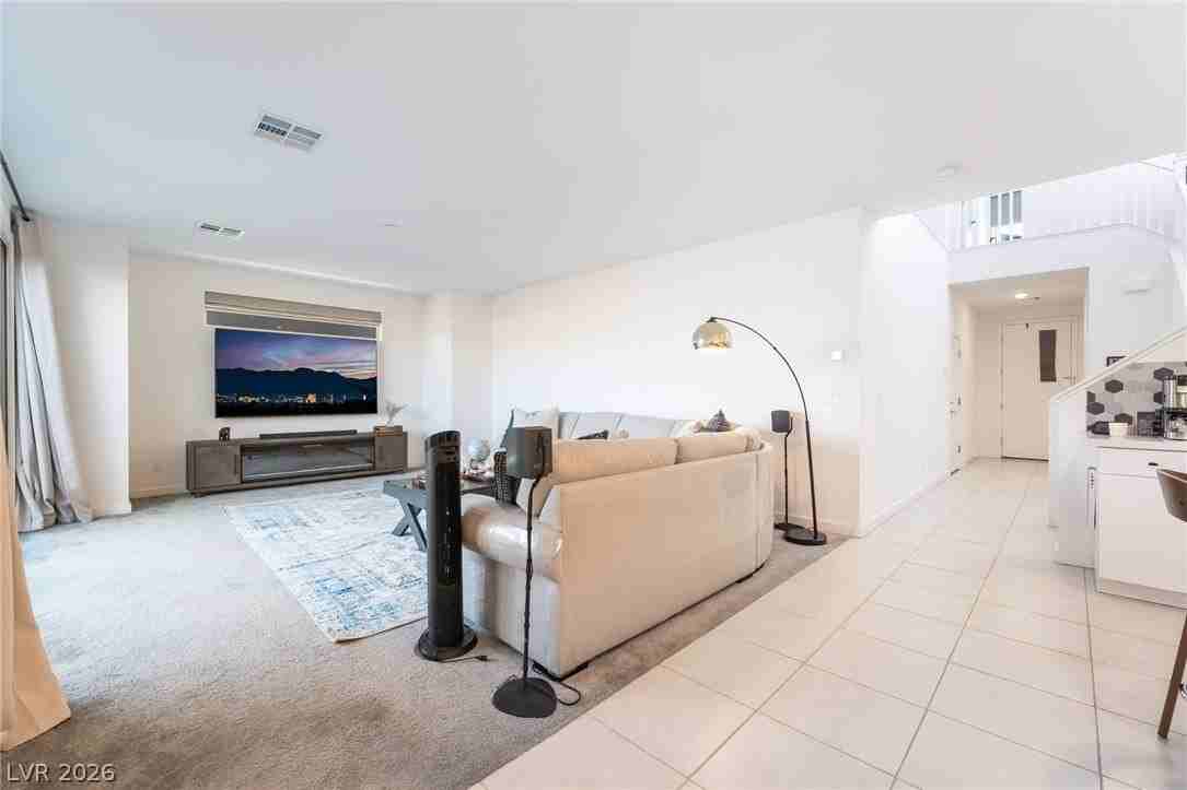 720 Emerson Creek Ct - Photo 5 of 33