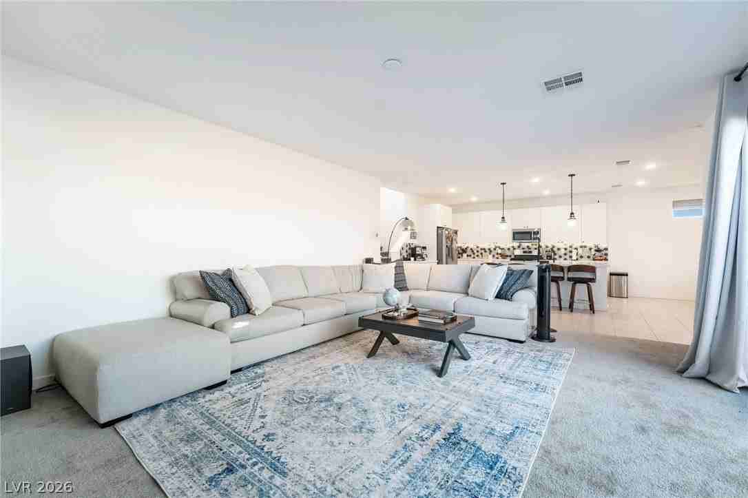 720 Emerson Creek Ct - Photo 6 of 33