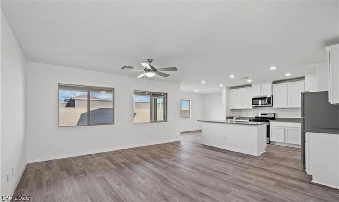 1705 Cowboy Path Ave - Photo 2 of 10