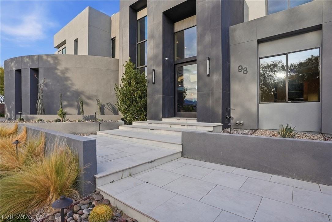 98 Sun Glow Ln - Photo 5 of 50