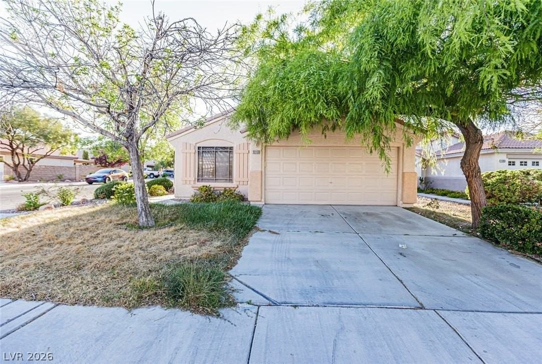 10993 Zampino St - Photo 3 of 33