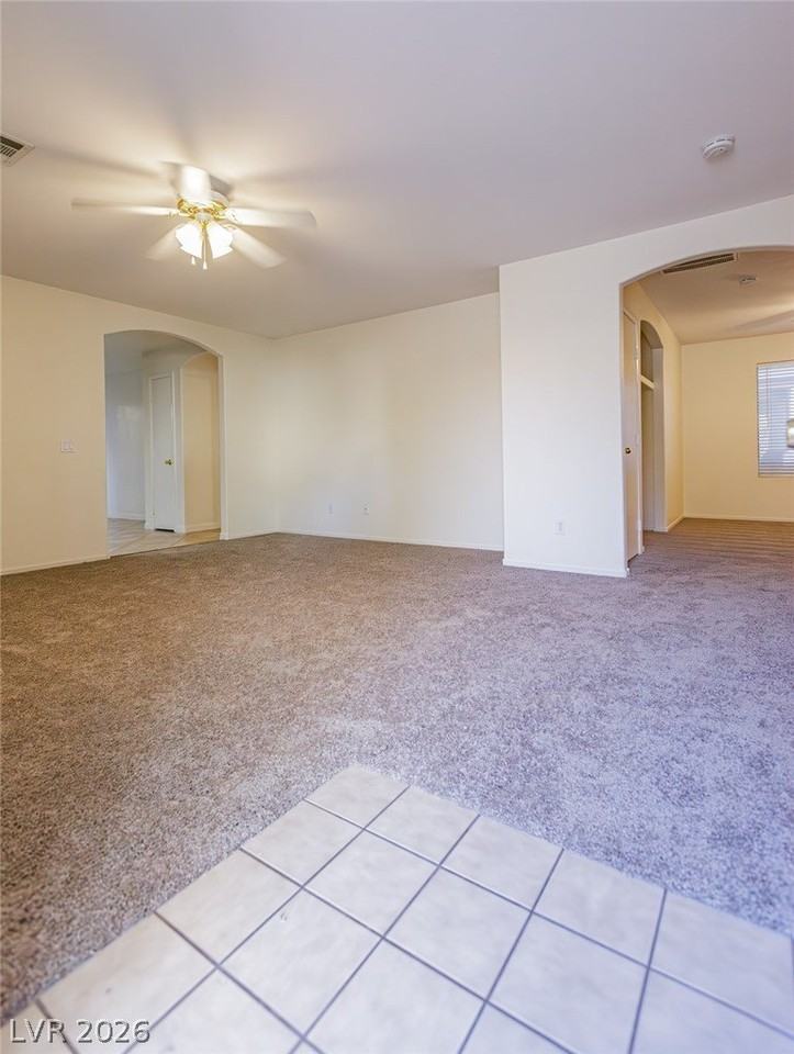 10993 Zampino St - Photo 5 of 33