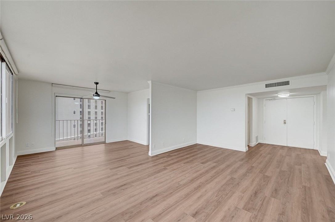 205 E Harmon Ave #912 - Photo 7 of 39