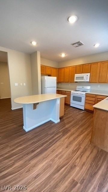 9132 Weeping Hollow Ave - Photo 2 of 18