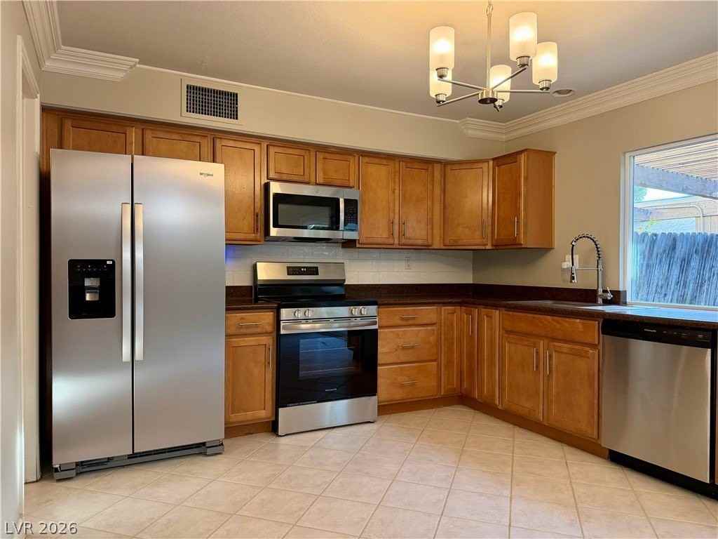 4538 Brighton Dr - Photo 2 of 12