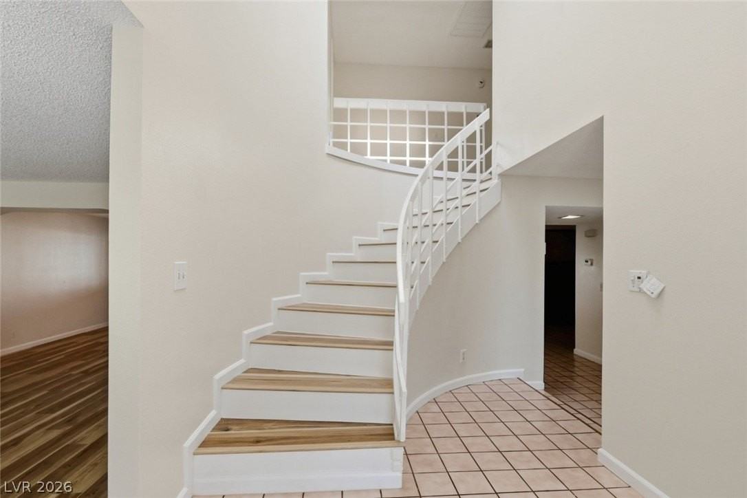 3321 Basque St - Photo 5 of 49