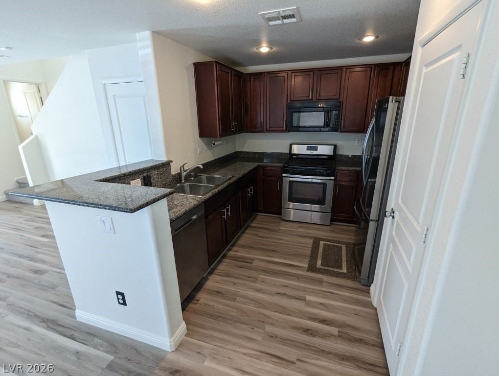 10807 Mason Hill Ave - Photo 7 of 35