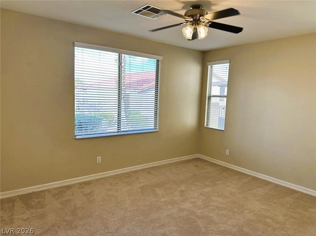 7576 Cascade Oak Ave - Photo 5 of 15