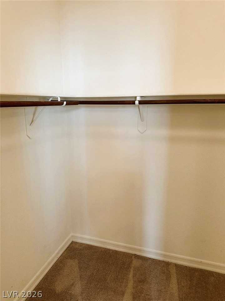 7576 Cascade Oak Ave - Photo 7 of 15