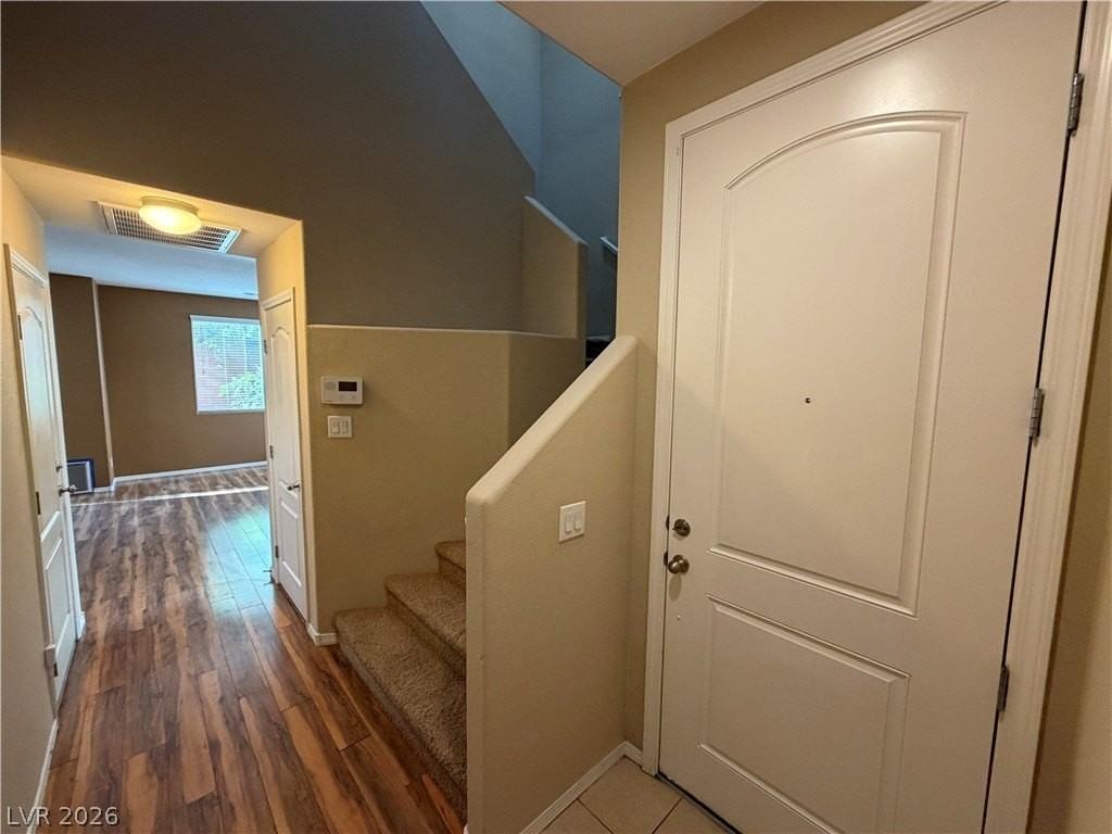 10622 Thor Mountain Ln - Photo 2 of 33