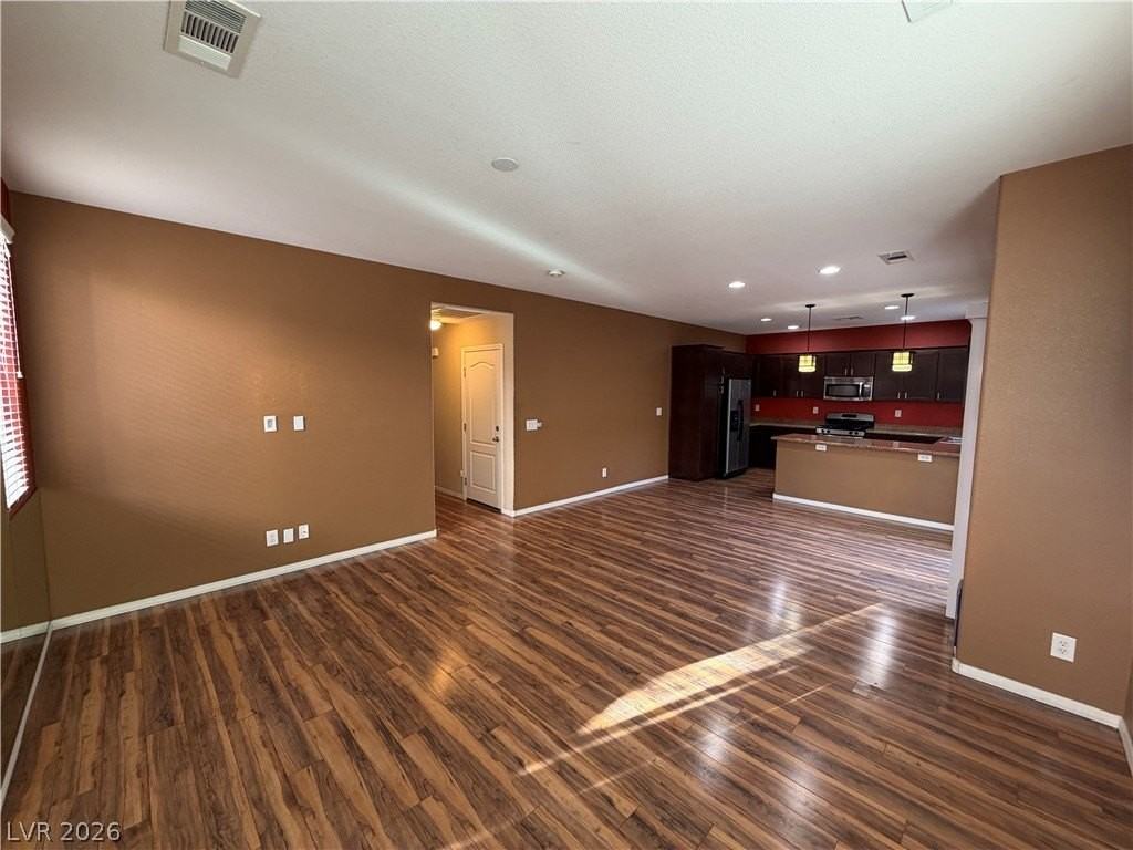 10622 Thor Mountain Ln - Photo 6 of 33