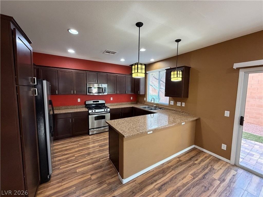 10622 Thor Mountain Ln - Photo 7 of 33