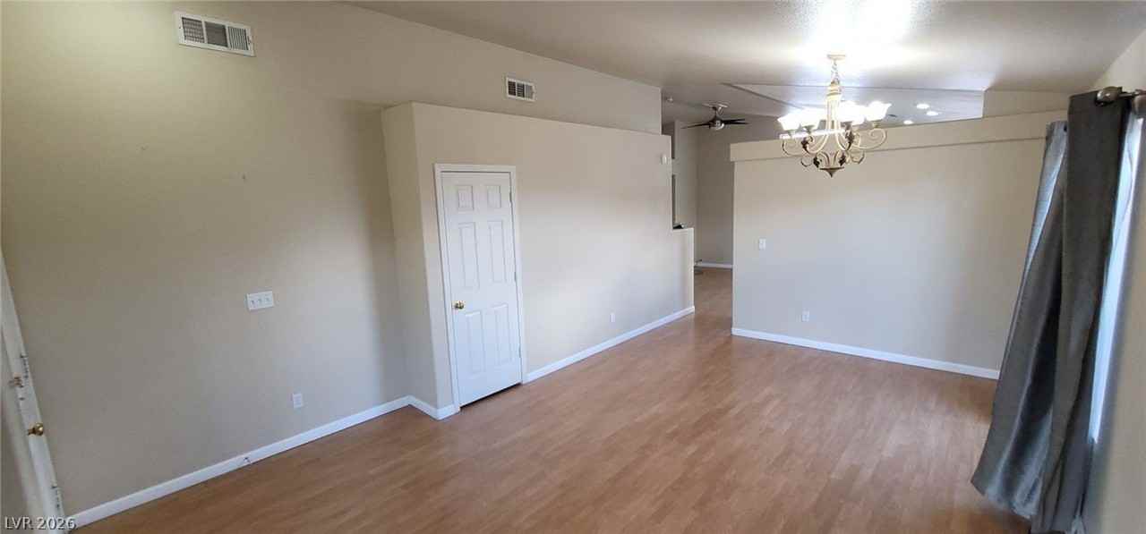 1533 Waterton Dr - Photo 6 of 39