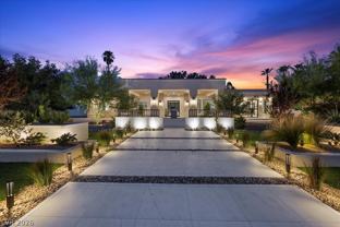 2401 Driftwood Dr - Photo 1 of 1