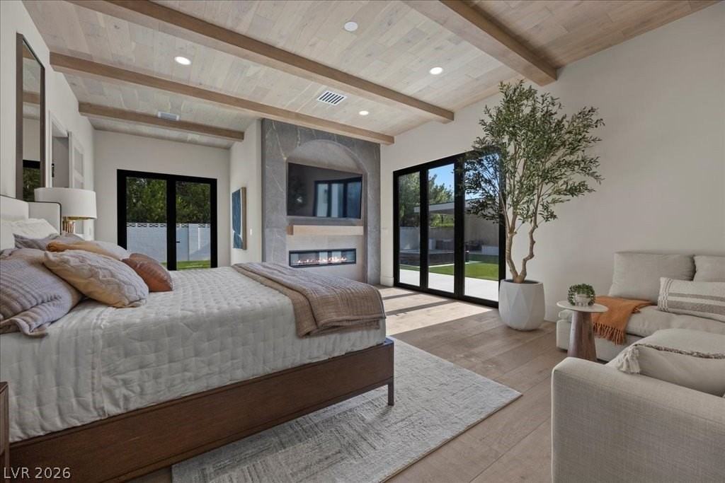 2401 Driftwood Dr - Photo 5 of 50