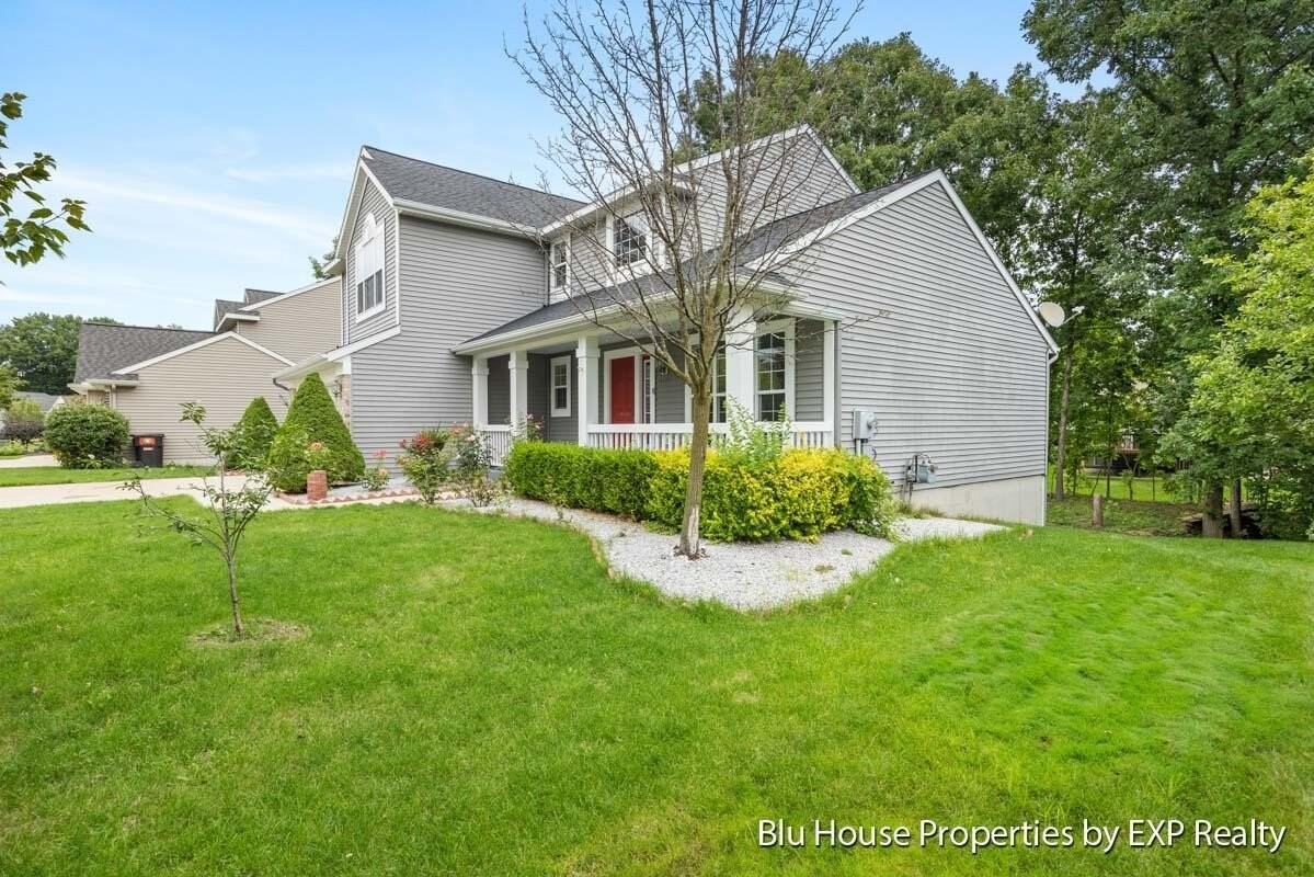 3689 Maple Hurst Dr Se - Photo 2 of 33