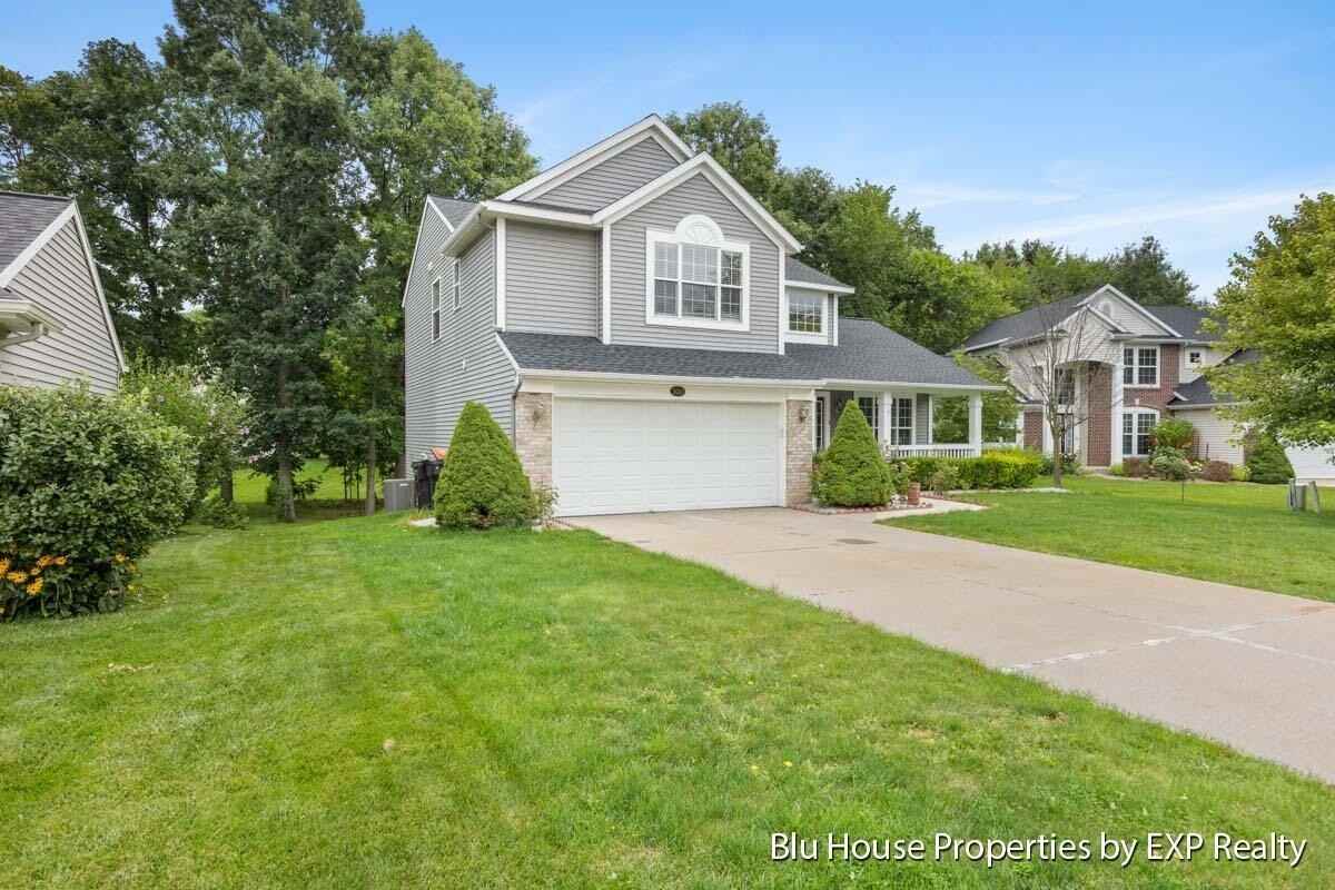 3689 Maple Hurst Dr Se - Photo 3 of 33