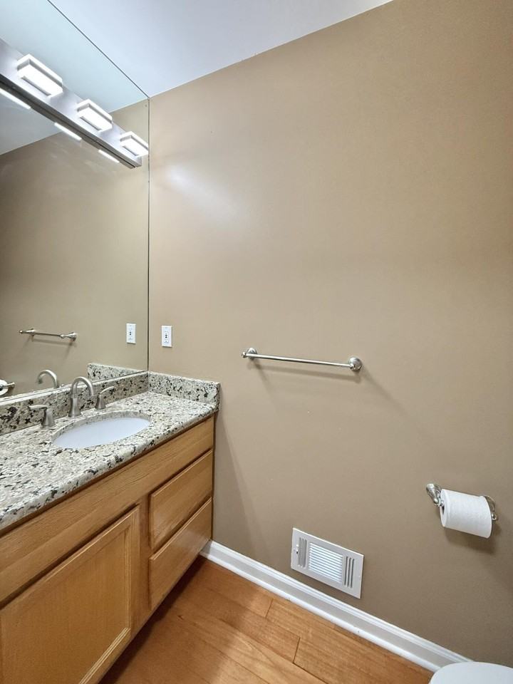 2636 Shefman Ter - Photo 7 of 43