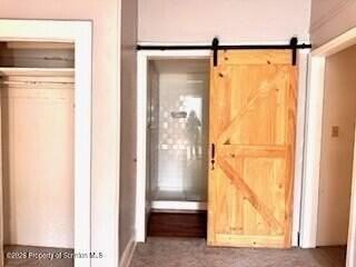 1105 Green Ridge St - Photo 6 of 11