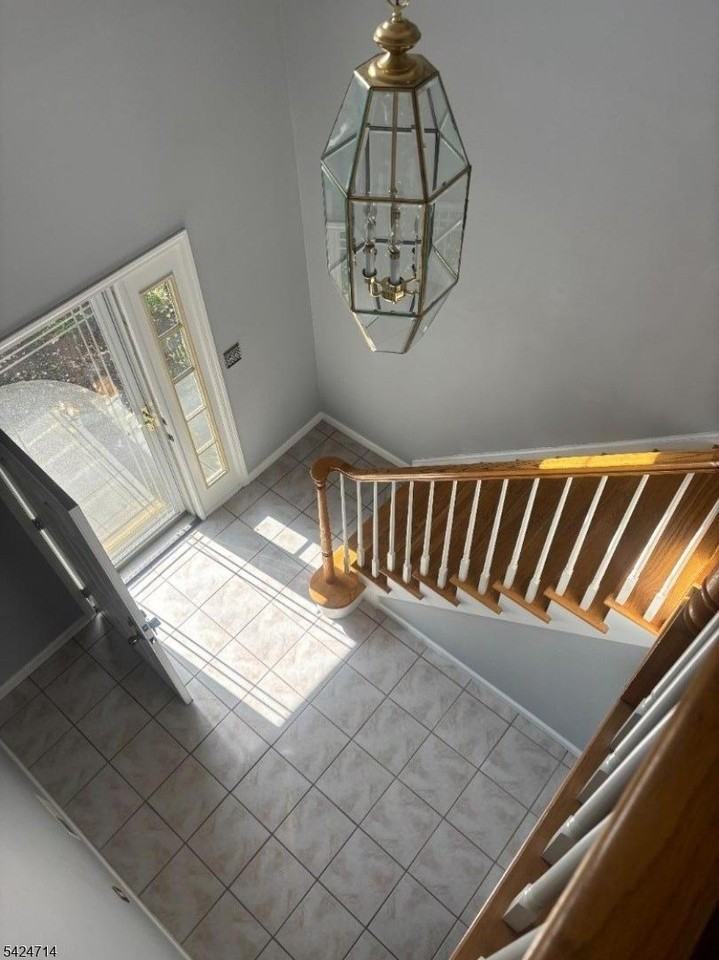 20 Druid Ln - Photo 4 of 17