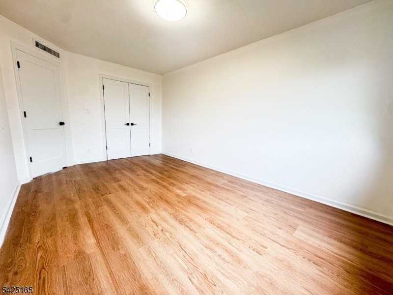 27 Alan Ter #2 - Photo 6 of 8