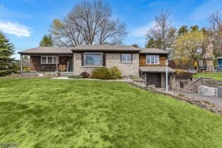 487 W Shore Trl - Photo 1 of 1