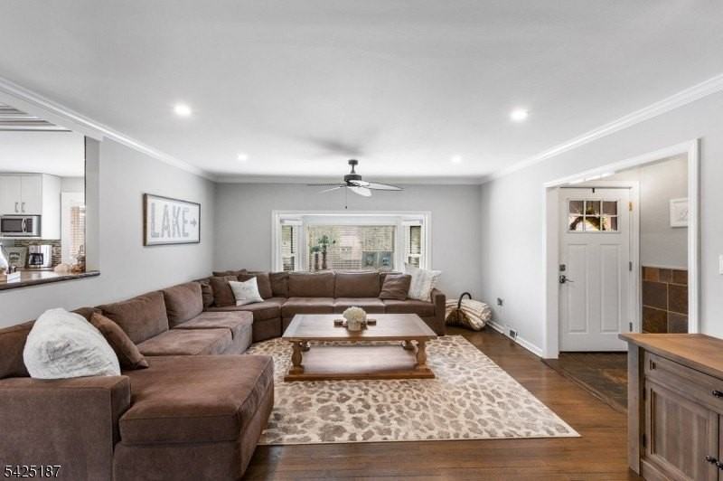 487 W Shore Trl - Photo 2 of 22