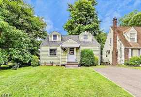 featured image of 730 Linden Ave