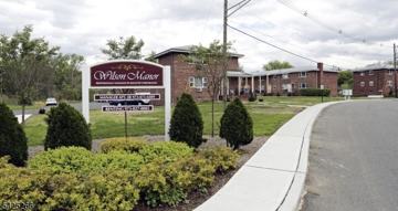 featured image of 1 Wilson Rd #18B