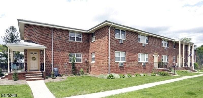 1 Wilson Rd #18B - Photo 2 of 10