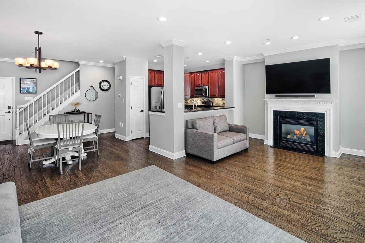 137 Abbie Ct - Photo 4 of 25