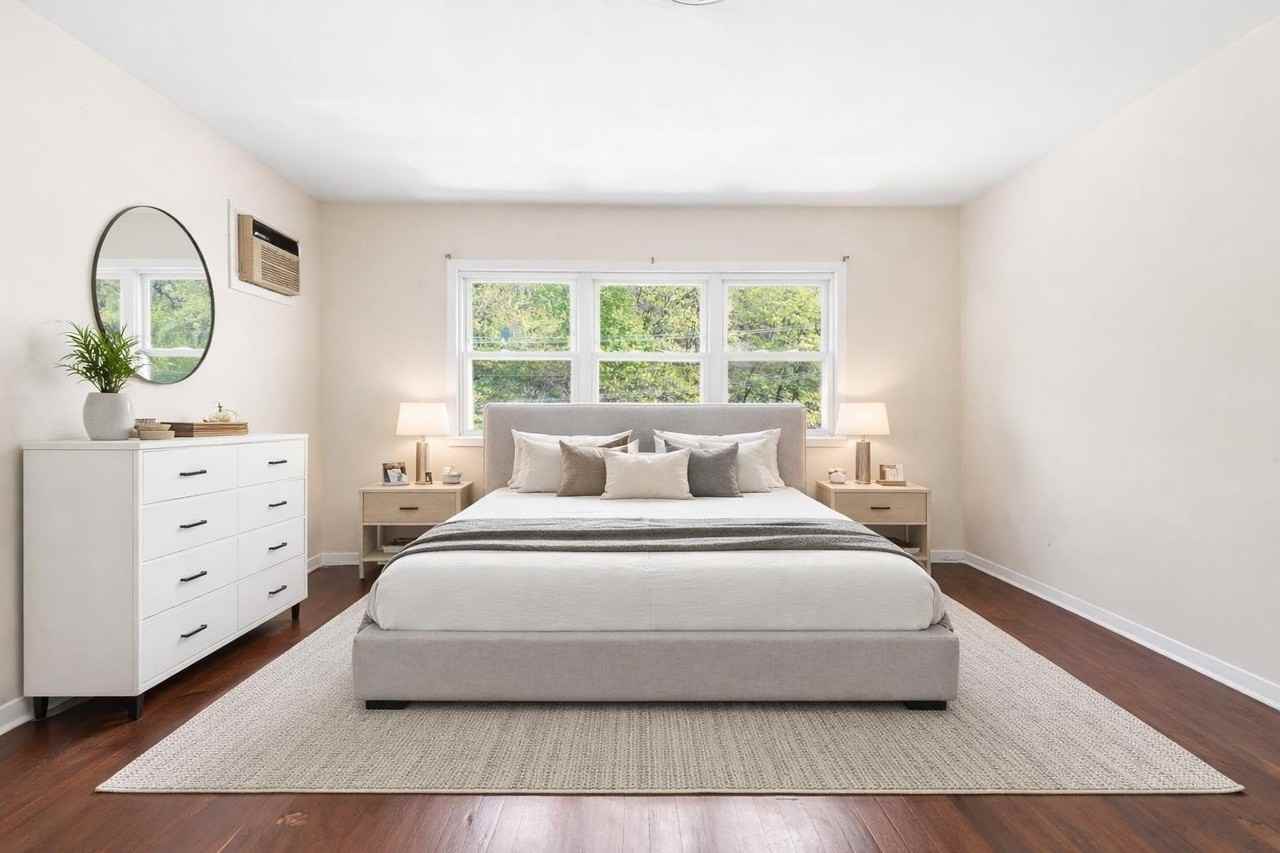 648 Fairview Ave #2 - Photo 2 of 17