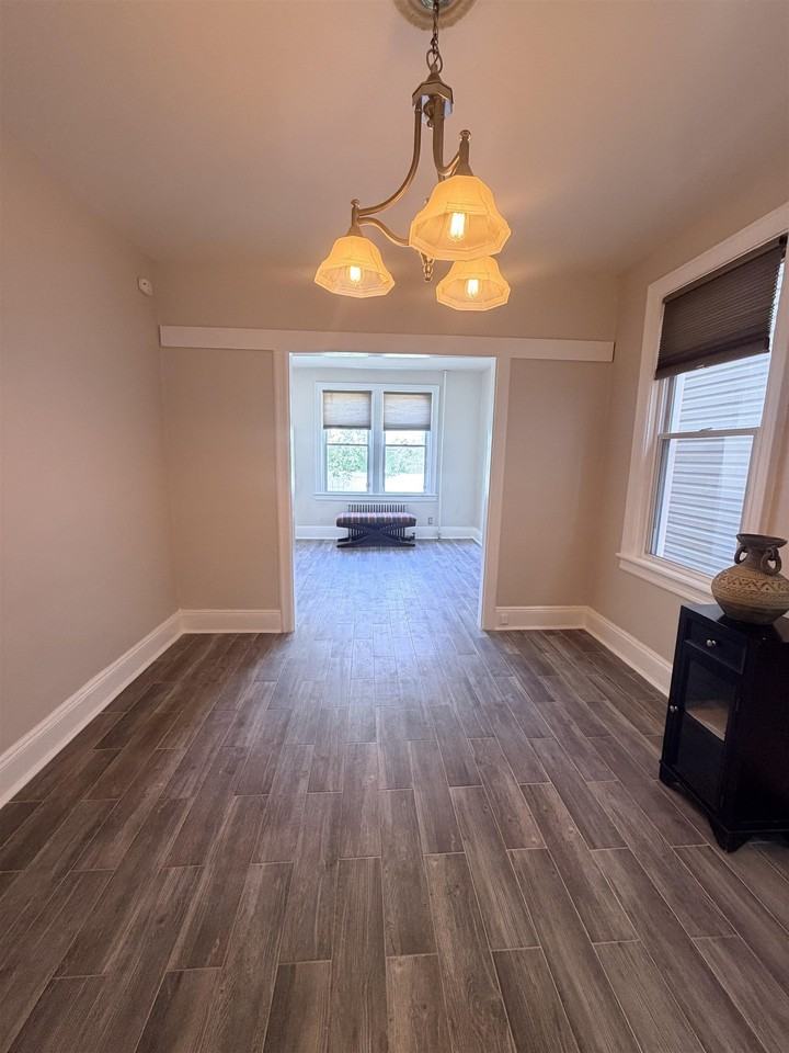 138 W 30th St #2 - Photo 7 of 22