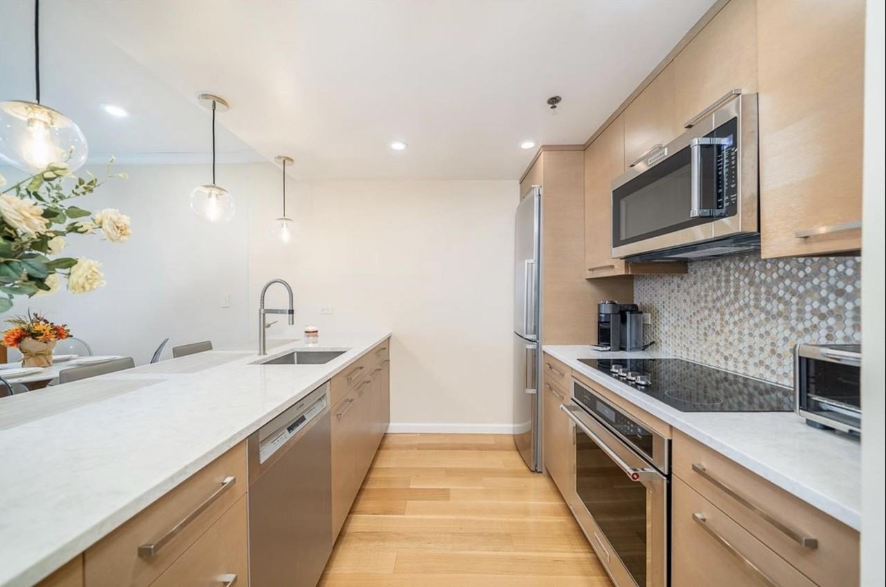 2 Constitution Ct #415 - Photo 2 of 20