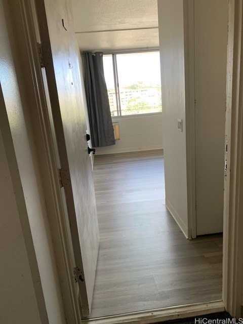 909 Ala Nanala St #402 - Photo 3 of 17